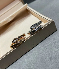 Bulgari klasyczny pavé diament węża pierścień-3587  