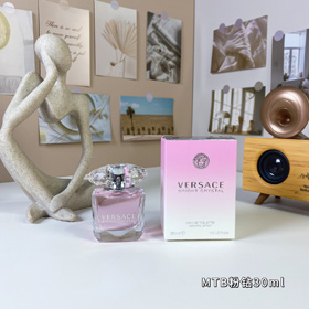 Versace Różowa Diamentowa Woda Parfumowa-3515  