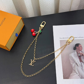 Louis Vuitton LV cherry letter bag chain bag decoration-0102
